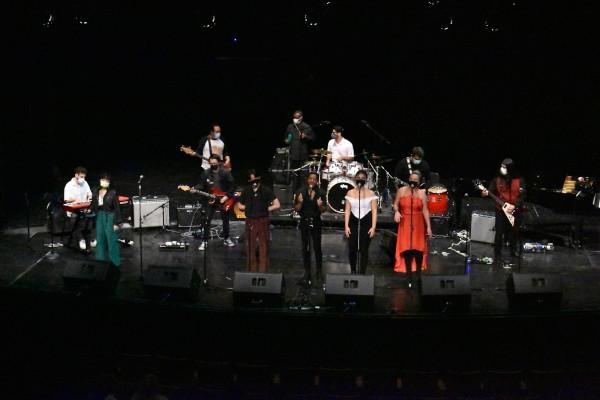 Commercial music ensemble performing, whole group